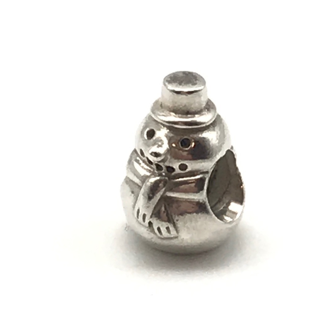 Pandora Retired Snowman Charn